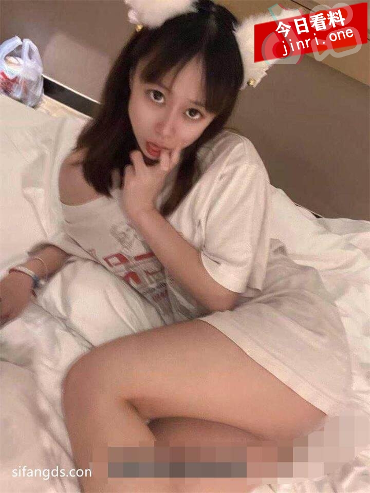 许梓婷 4.jpg